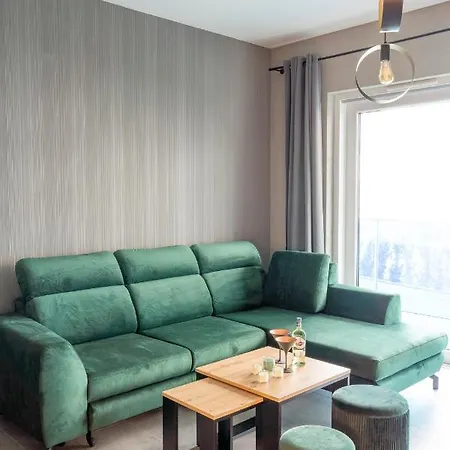 Apartman Aquarius - Jamesa Bonda 007 *