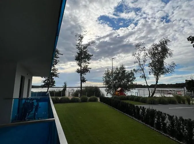 Aquarius - Jamesa Bonda 007 شقة